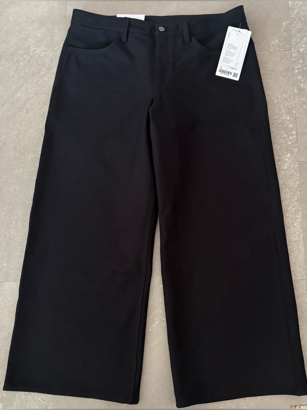 Lululemon EasyFive Low-Rise Classic Wide Leg  Pant *Short